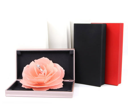 Love Secret - Ring & Flower Box
